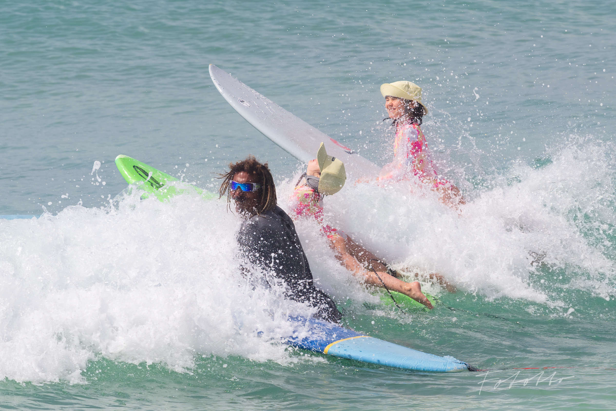 Junior's Surf School